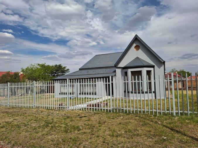 3 Bedroom House for Sale in Heilbron
