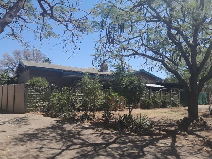 4 Bedroom House for Sale in BelaBela Ext 1