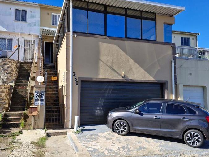 3 Bedroom House to Rent in Sunford