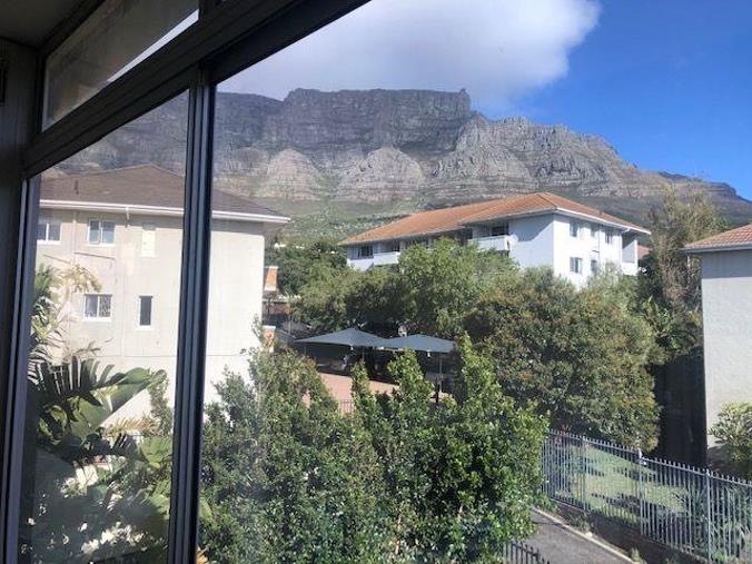 1 Bedroom Apartment / Flat to Rent in Oranjezicht