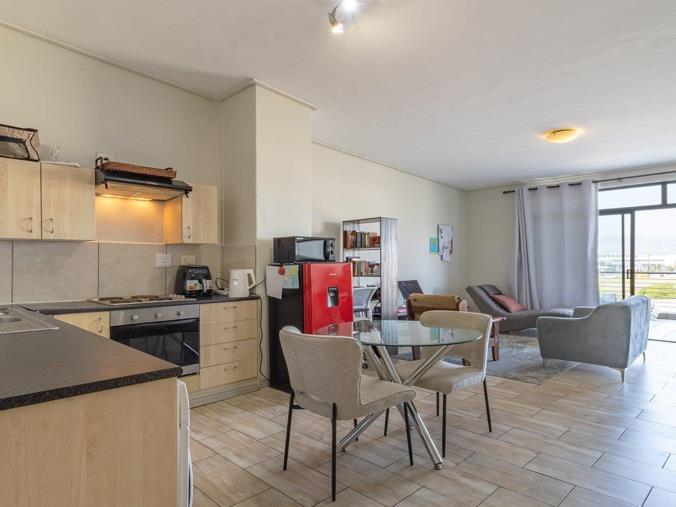 2 Bedroom Apartment / Flat for Sale in Royal Ascot