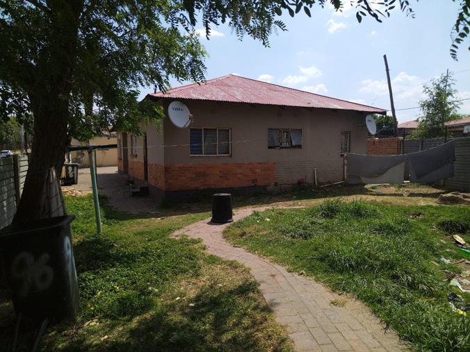 6 Bedroom House for Sale in Newlands
