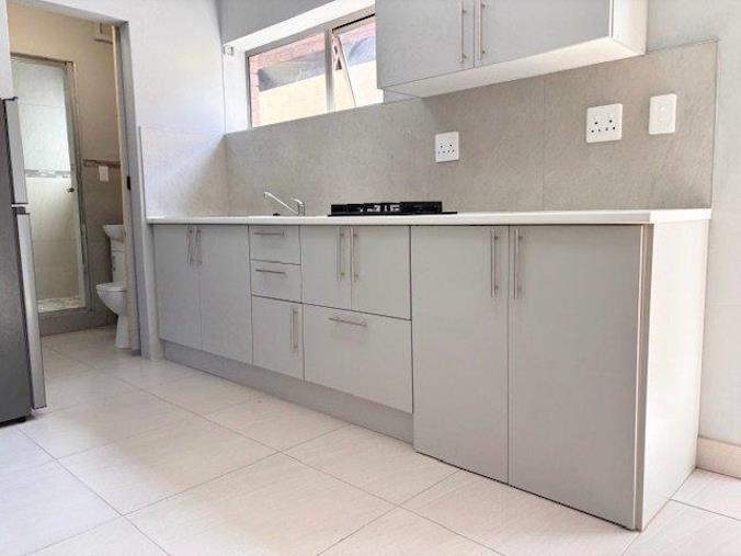 1 Bedroom Apartment / Flat to Rent in Monte Vista