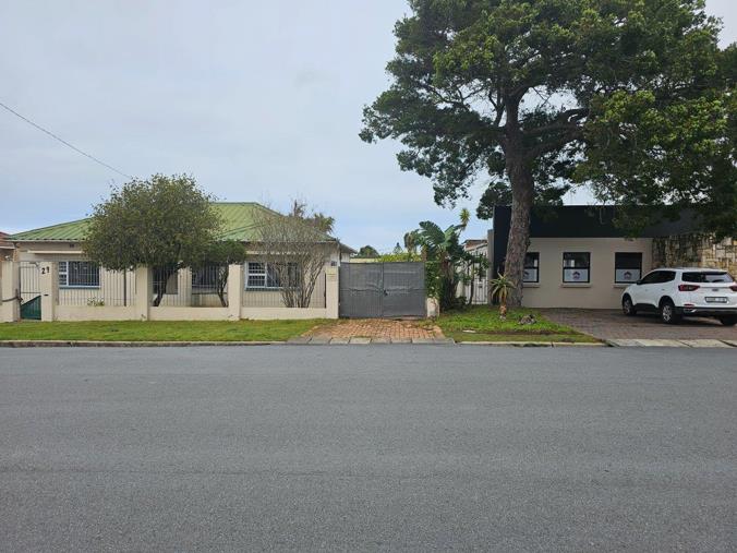 7 Bedroom House for Sale in Baysville