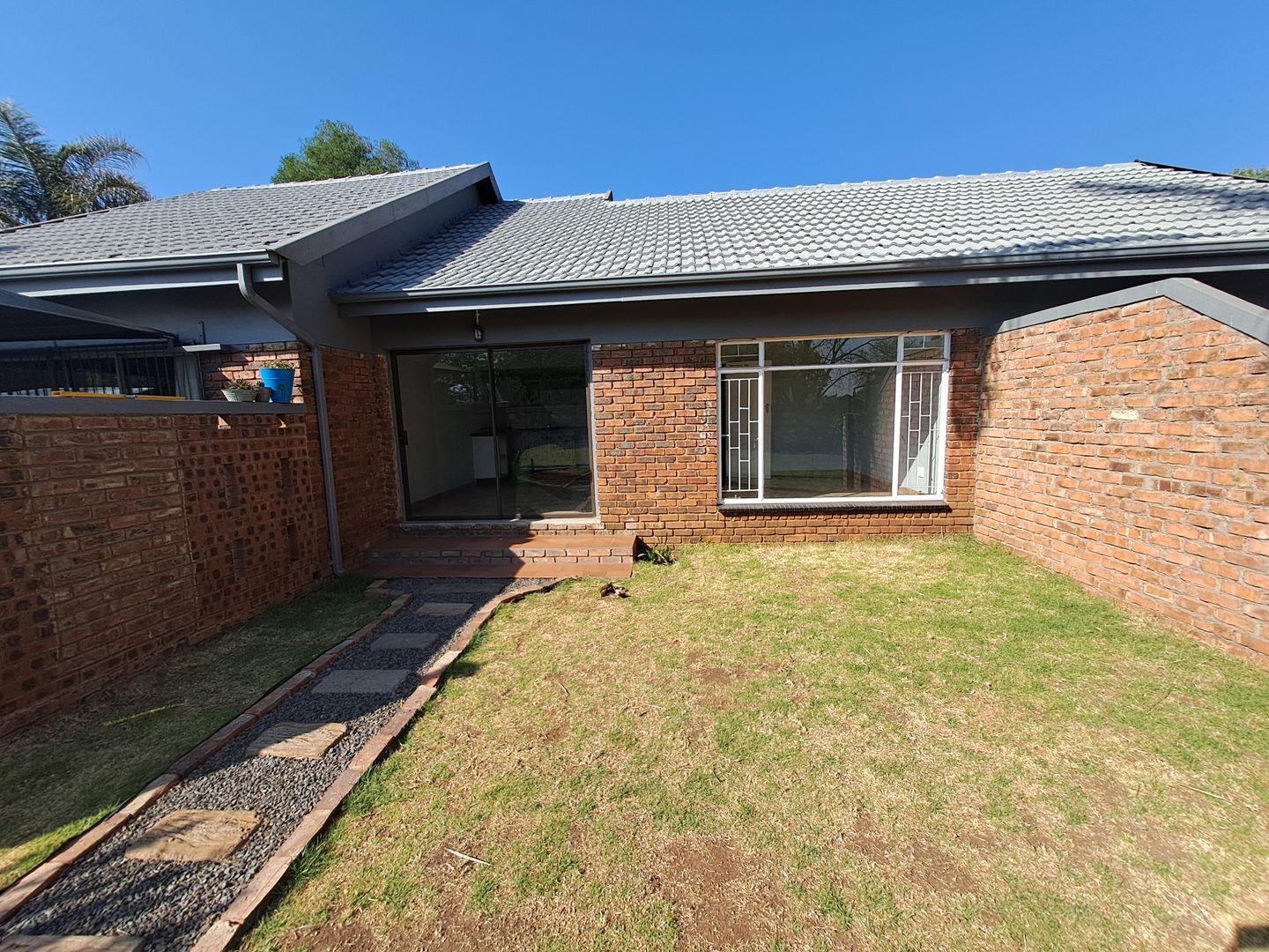 1 Bedroom Apartment / flat to rent in Middelburg Central P24115064993