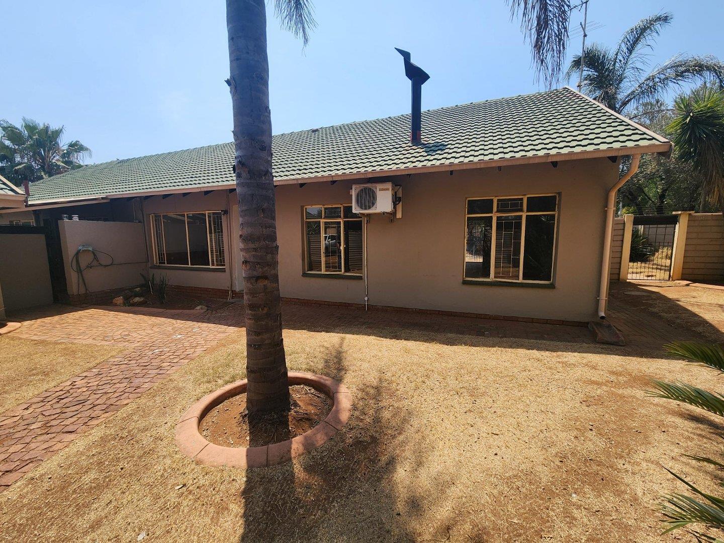 3 Bedroom House to rent in Pierre Van Ryneveld P24115069805