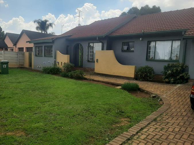 3 Bedroom House to Rent in Brackendowns