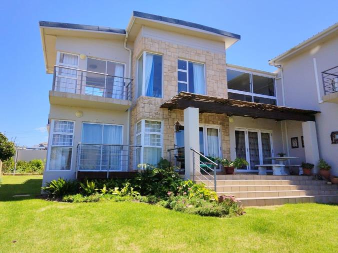 3 Bedroom House for Sale in Island View