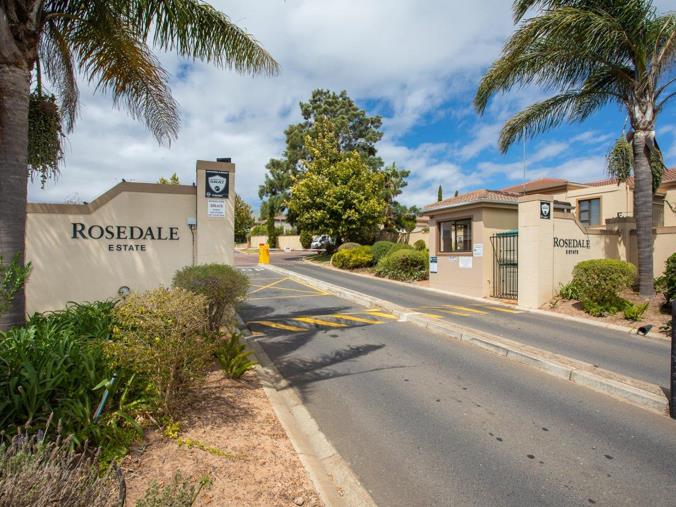 2 Bedroom Apartment / Flat to Rent in Rosedale Estate