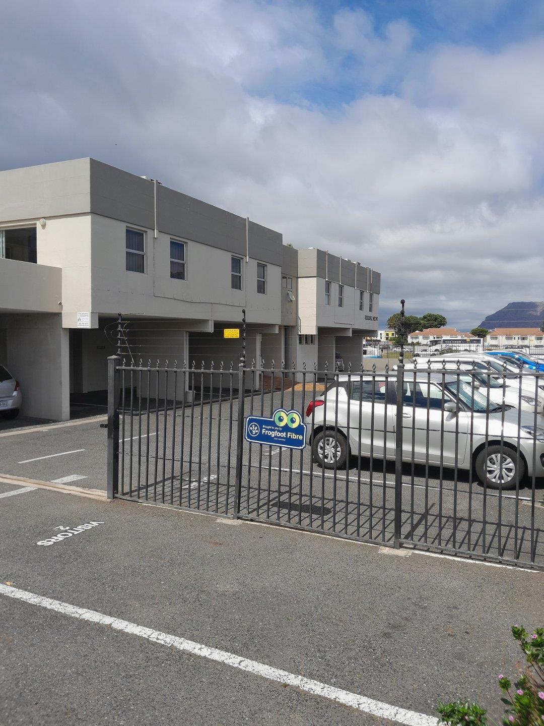 Commercial property for sale in Diep River 134 Main Road, Diep River