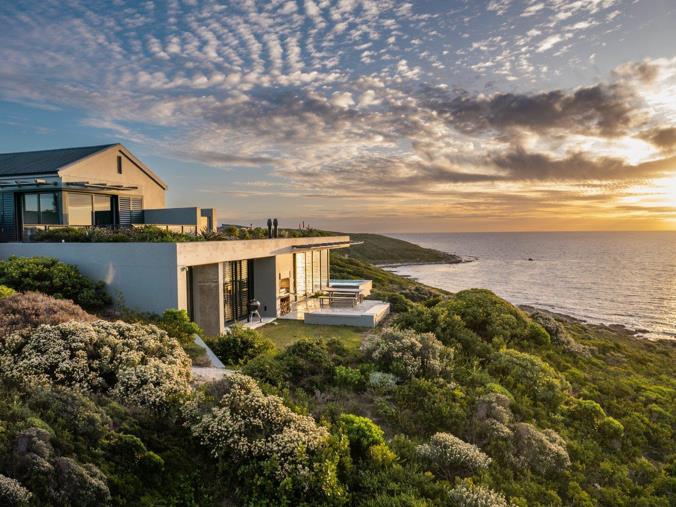 House for Sale in Romansbaai Estate