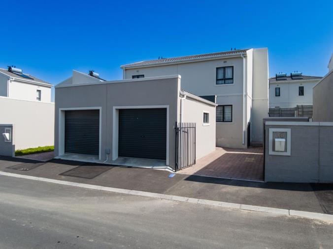 House for Sale in Rivergate