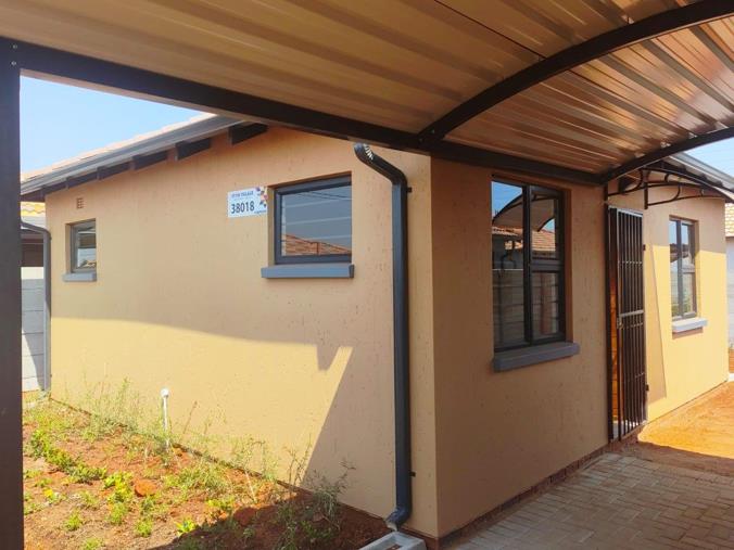2 Bedroom House for Sale in Johannesburg Central