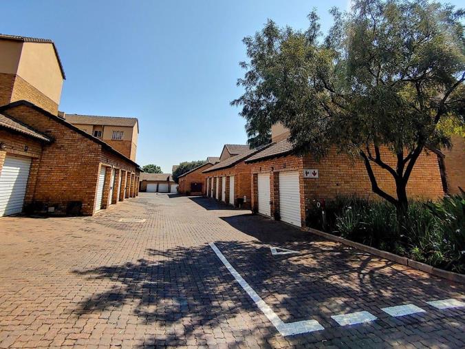 2 Bedroom Apartment / Flat for Sale in Eco Park Estate