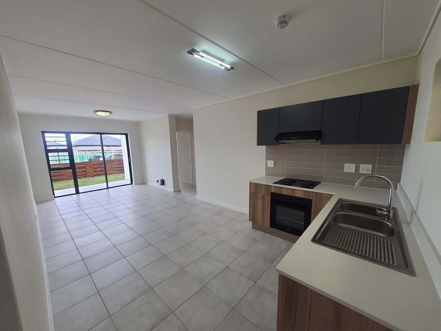 2 Bedroom Apartment / flat to rent in Gordons Bay Central P24115095188