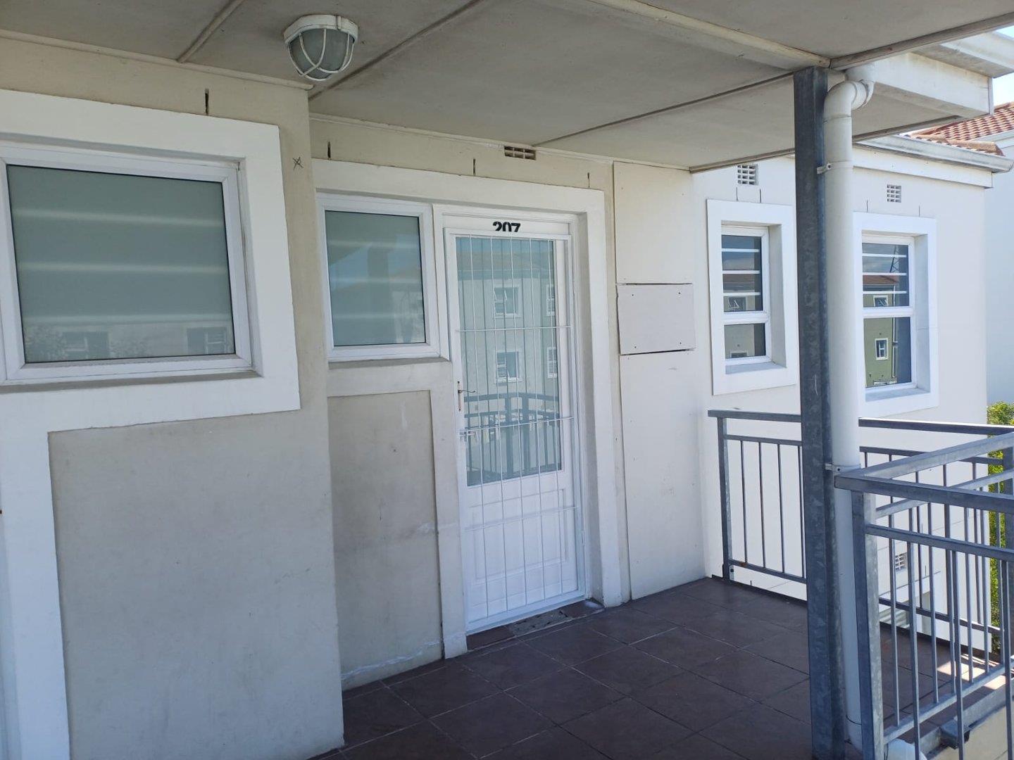 Apartment / flat to rent in Kuils River South P24115099317