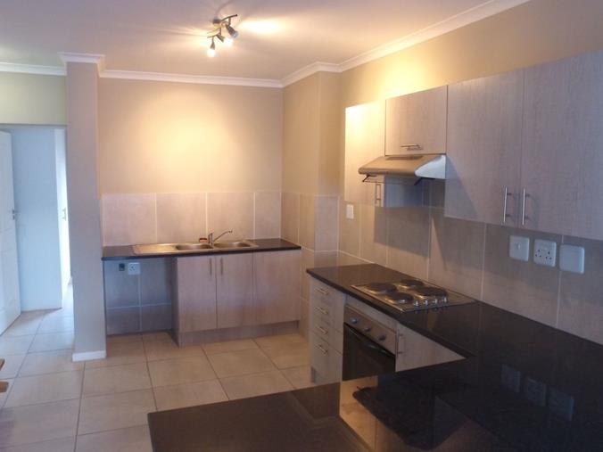 2 Bedroom Apartment / Flat to Rent in St Dumas