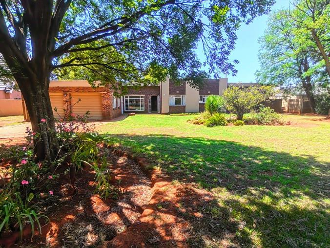 4 Bedroom House for Sale in Edelweiss