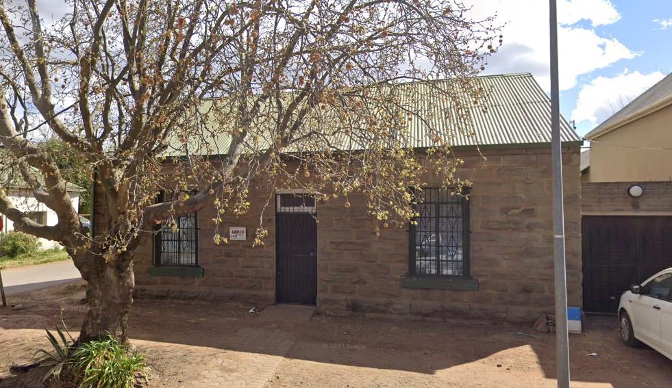 2 Bedroom House for sale in Aliwal North P24115116820