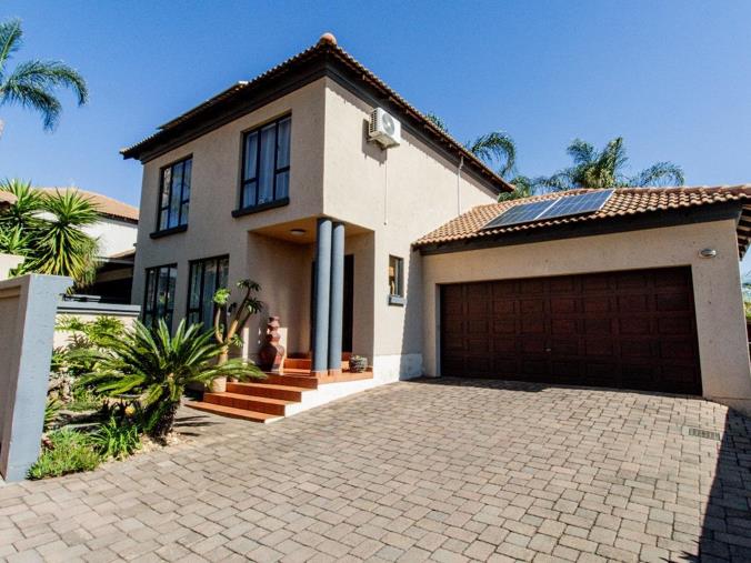 3 Bedroom House for Sale in Amberfield