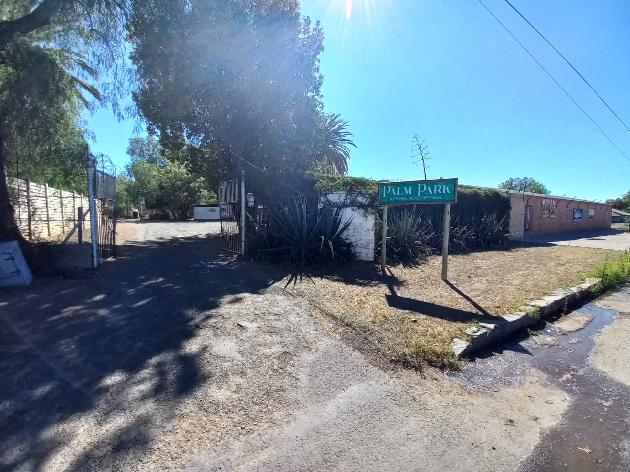 Commercial property for sale in Greenside P24115118386