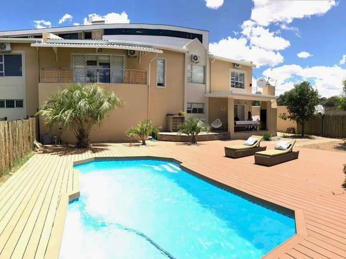 3 Bedroom Townhouse for Sale in Klein Windhoek