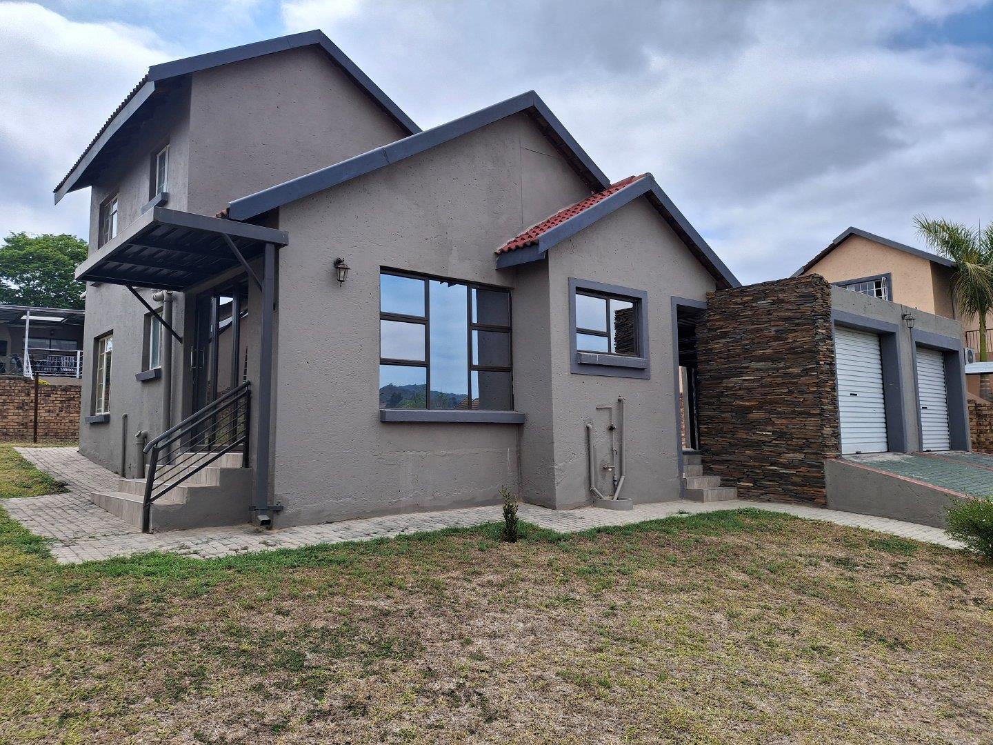 3 Bedroom House for sale in Stonehenge Ext 5 Waxbill Street P24