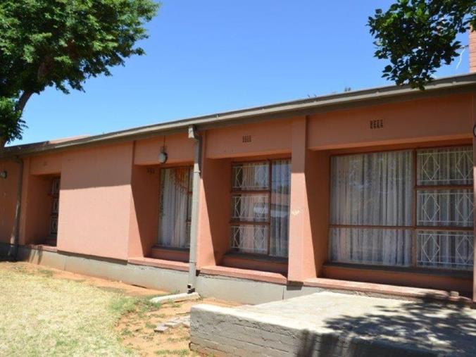 3 Bedroom House for Sale in Flamingo Park