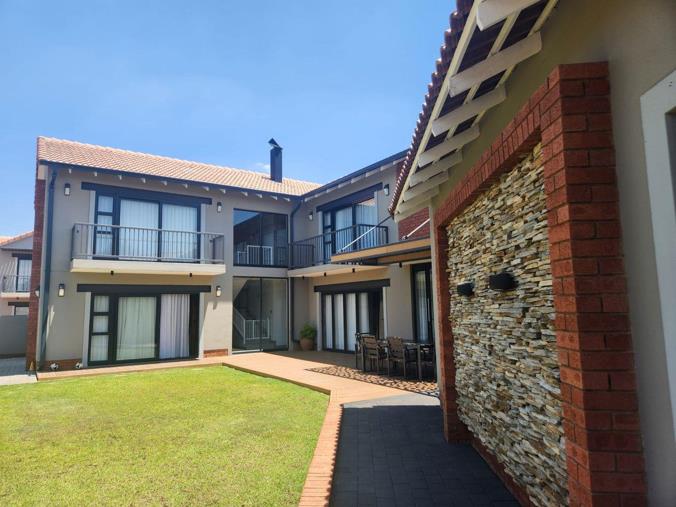 4 Bedroom House for Sale in Grimbeeck Park