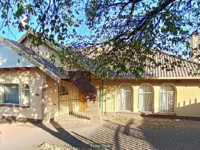 4 Bedroom House for Sale in Lambton