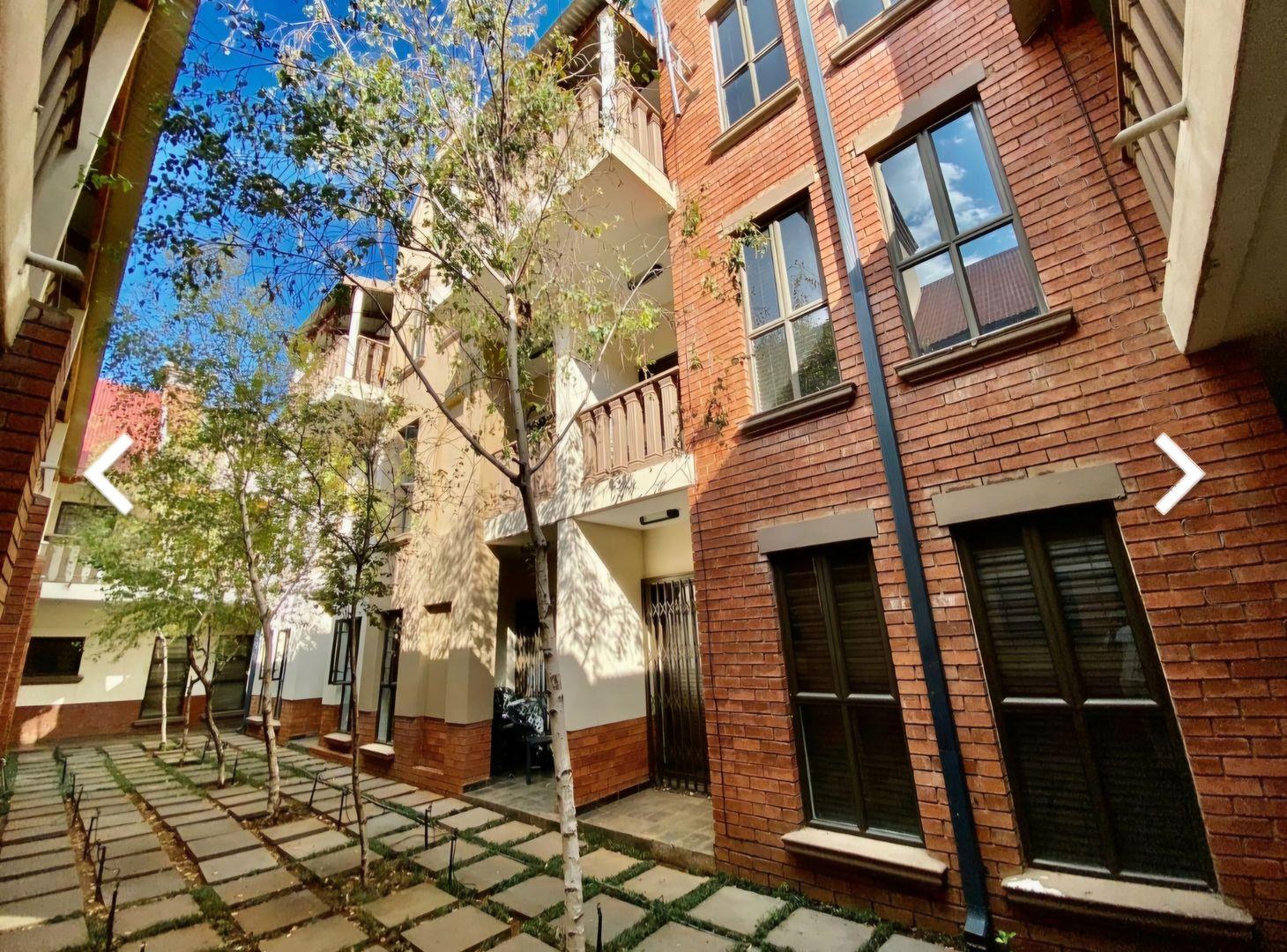 1 Bedroom Apartment / flat for sale in Van Der Hoff Park P24115130009