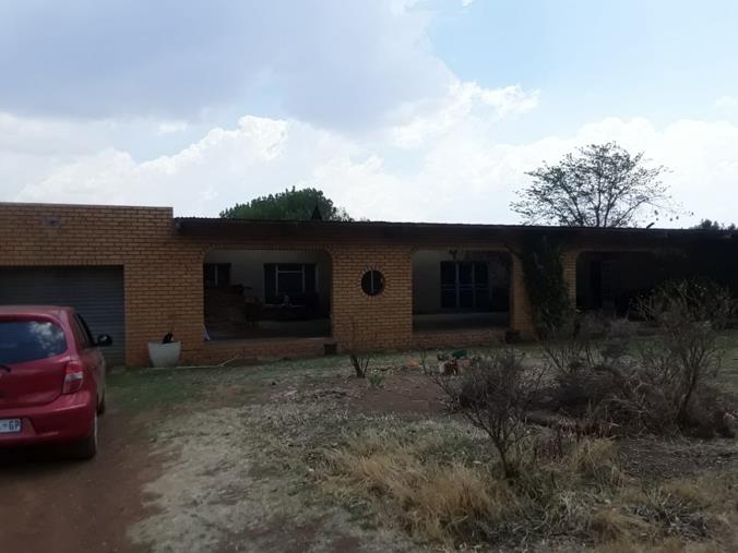 House for Sale in De Deur