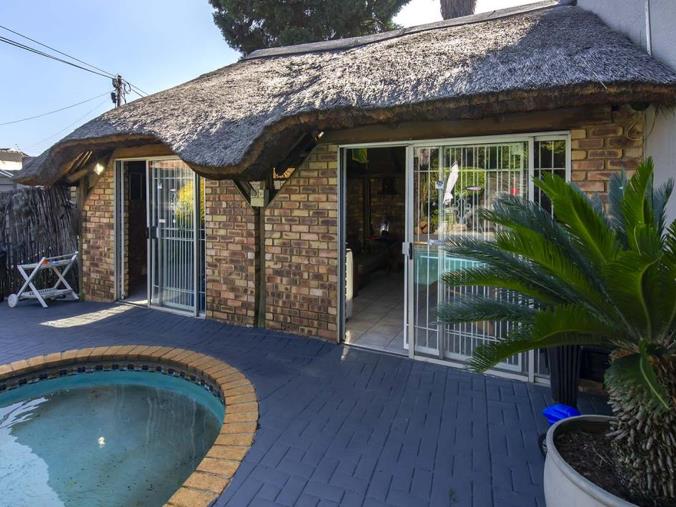 4 Bedroom House for Sale in Eastleigh Ridge