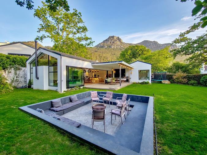 4 Bedroom House for Sale in North Oaks