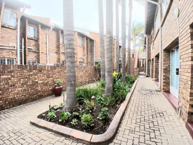 3 Bedroom Townhouse for Sale in Eastleigh