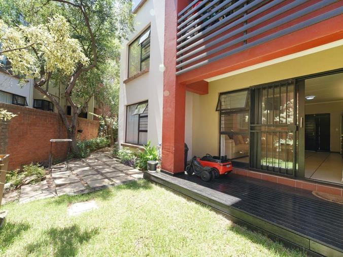 2 Bedroom Apartment / Flat for Sale in Douglasdale