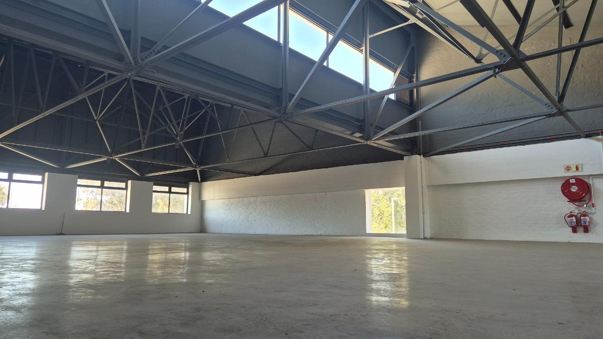 Commercial property to rent in Diep River 89 Main Road P24115131544