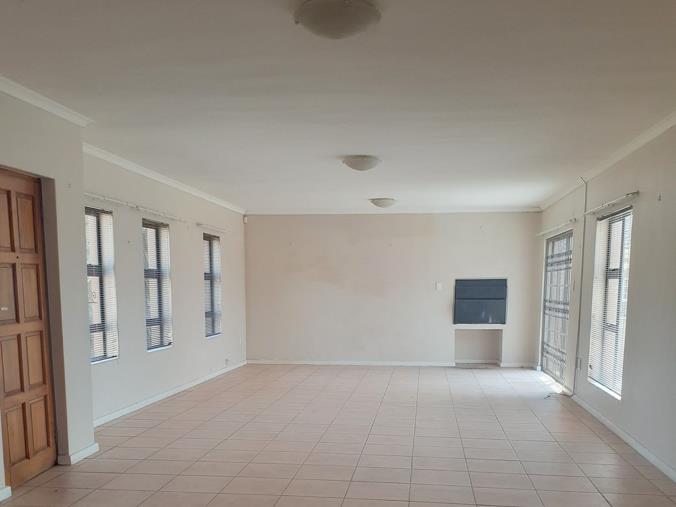 3 Bedroom House to Rent in Bluewater Bay