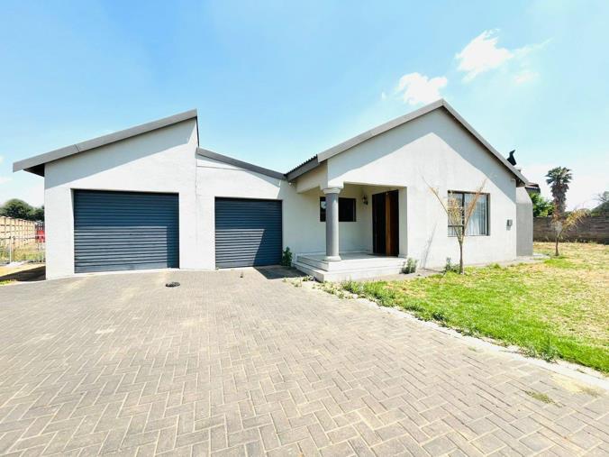 3 Bedroom House for Sale in Waldrift