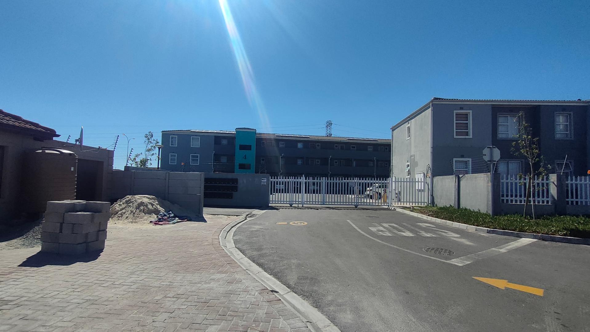 2 Bedroom Apartment / flat to rent in Hagley P24115134352