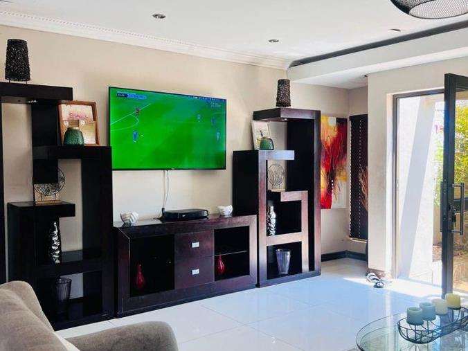 3 Bedroom House for Sale in Otjomuise