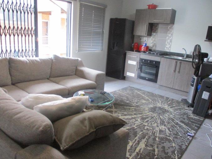 Apartment / Flat to Rent in Willow Glen