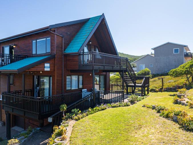 3 Bedroom House for Sale in Brenton On Sea