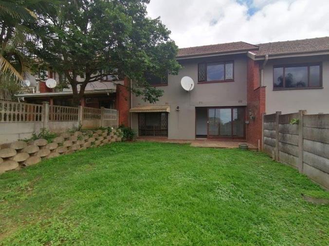 3 Bedroom Townhouse for Sale in New Germany