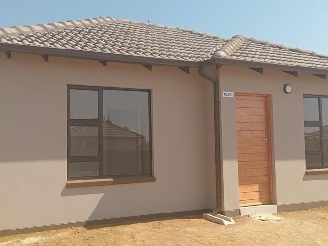 2 Bedroom House for Sale in Windmill Park