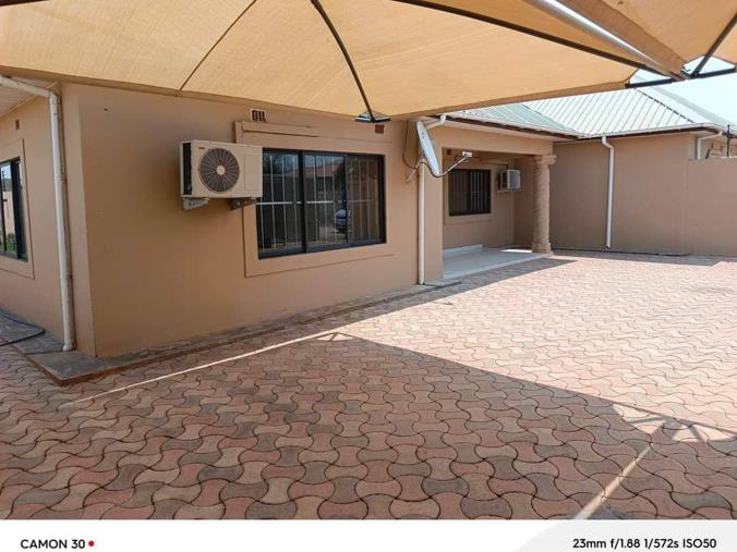 3 Bedroom House to Rent in Lilayi