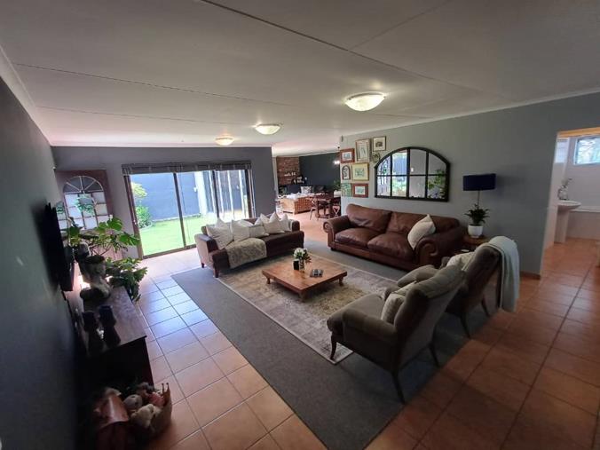 3 Bedroom House for Sale in Fairways