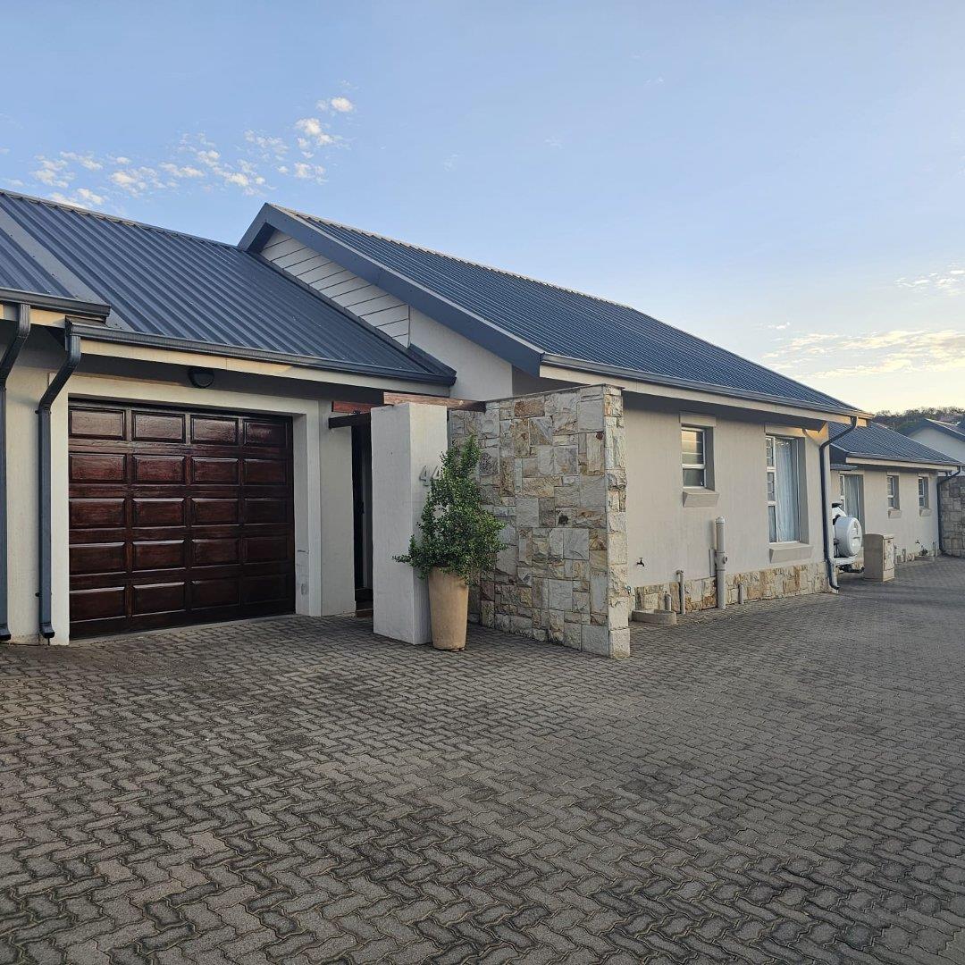 2 Bedroom Townhouse for sale in Meyersdal Nature Estate P24115139780