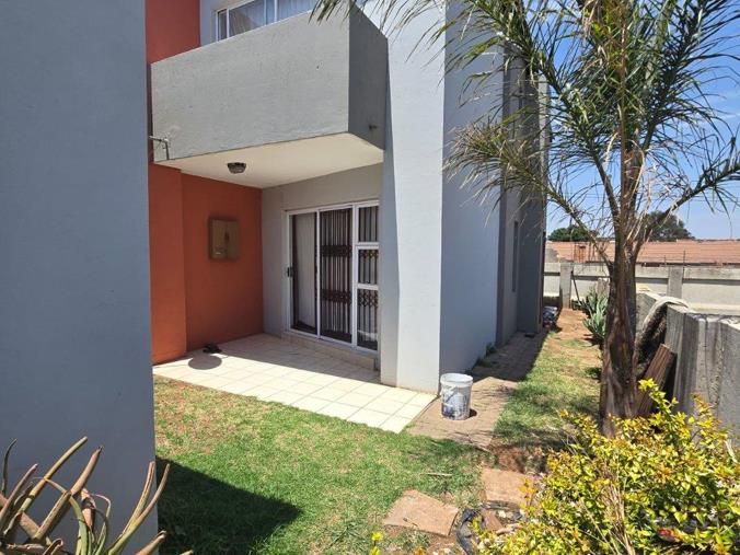 2 Bedroom House for Sale in Tasbet Park Ext 1