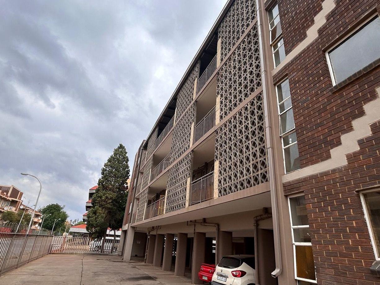 3 Bedroom Apartment / flat for sale in Potchefstroom Central P24